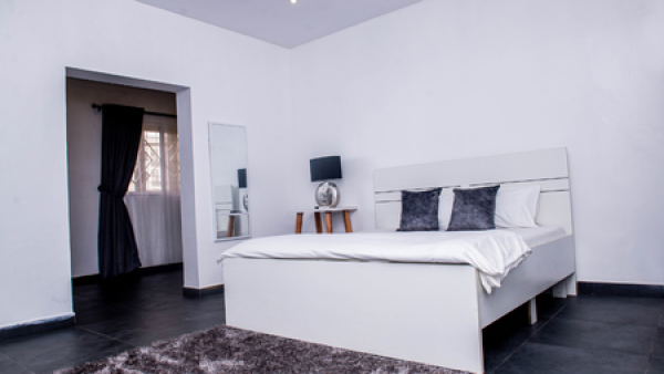 House 4 shortlets in Lekki