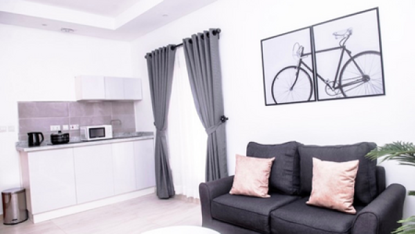 House 4 shortlets in Lekki